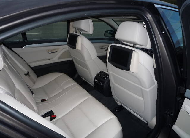 2010 BMW 550i Sport-Aut. full