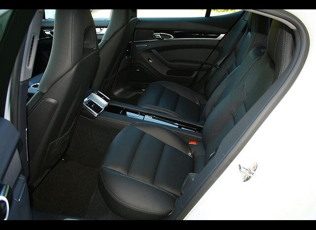 2011 Porsche Panamera S Hybrid full