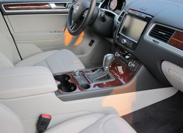 2013 Volkswagen Touareg 3.0 V6 TDI BMT DPF full