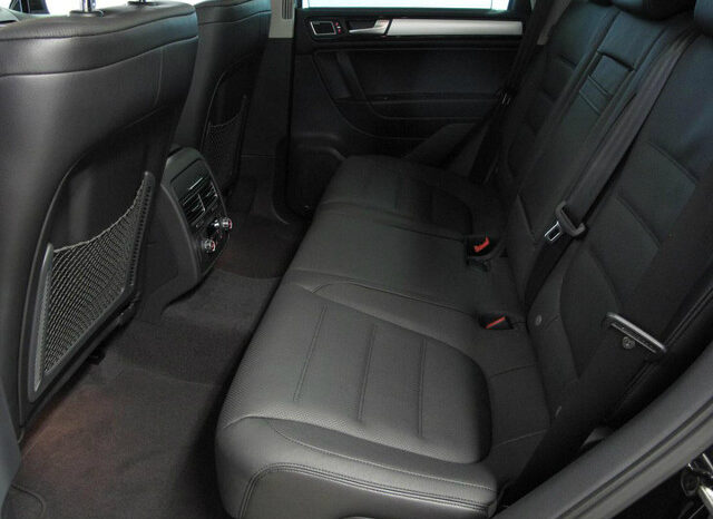 2011 Volkswagen Touareg 3.0 V6 TDI full