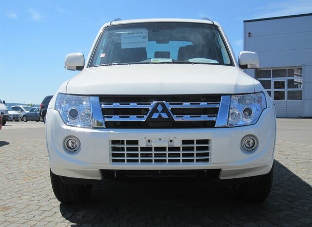 2012 Mitsubishi Pajero 3.2 DI-D Instyle full