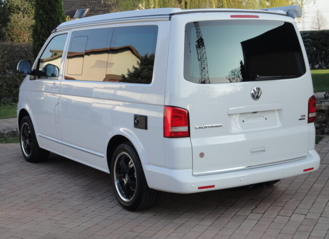2011 Volkswagen T5 California 2.0 TDI 4WD full