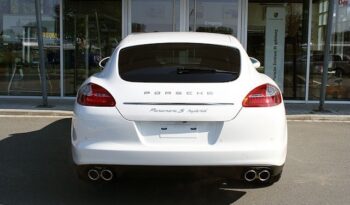 2011 Porsche Panamera S Hybrid full