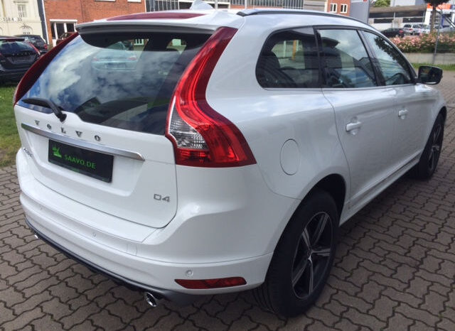 2016 Volvo XC 60 D4 Momentum Geartronic R-Design full