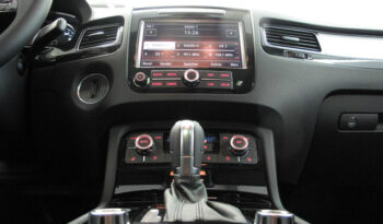 2011 Volkswagen Touareg 3.0 V6 TDI full