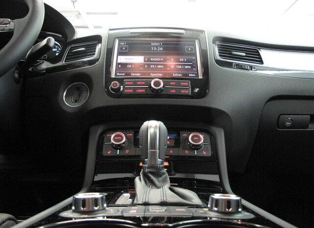 2011 Volkswagen Touareg 3.0 V6 TDI full