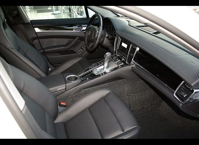 2011 Porsche Panamera S Hybrid full