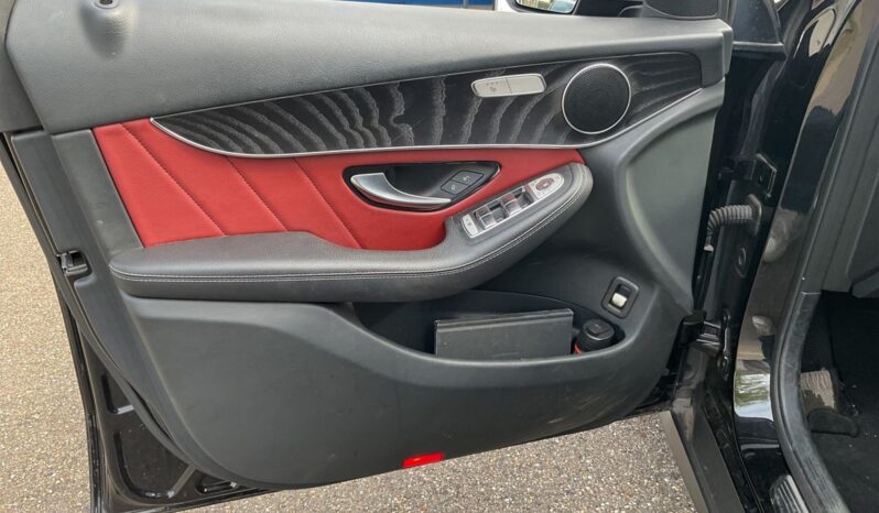 2019 Mercedes-Benz GLC-Klasse GLC 220 d 4Matic AMG Line full