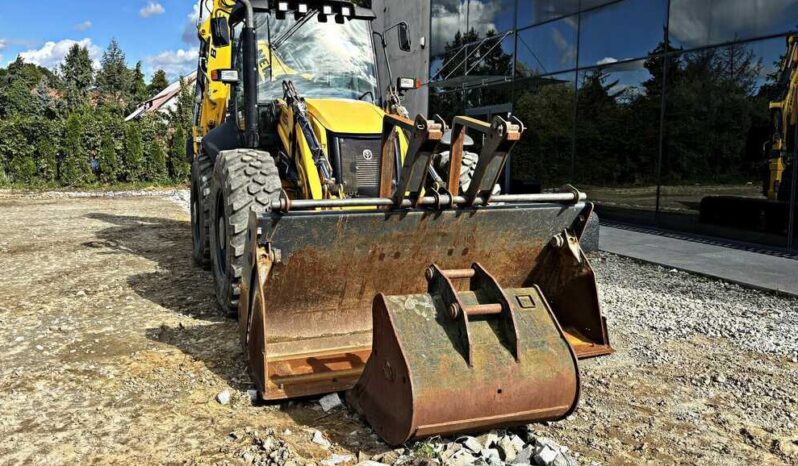 2017 New Holland Starrer Baggerlader B 115 C full