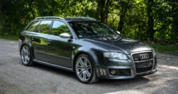2006 Audi B7 RS4 Avant