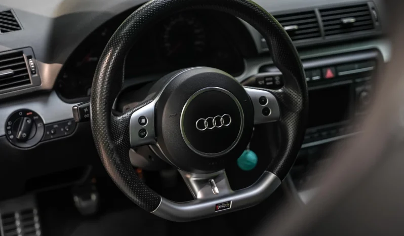 2006 Audi B7 RS4 Avant full